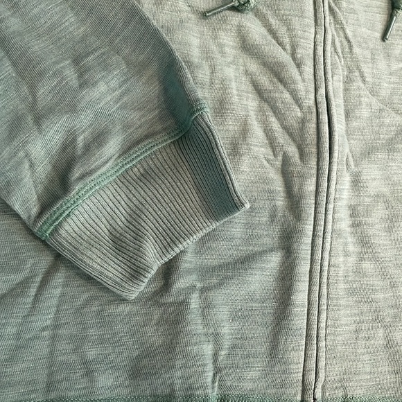 NWT Victoria’s Secret PINK Cropped Jogger Set - Picture 5 of 8